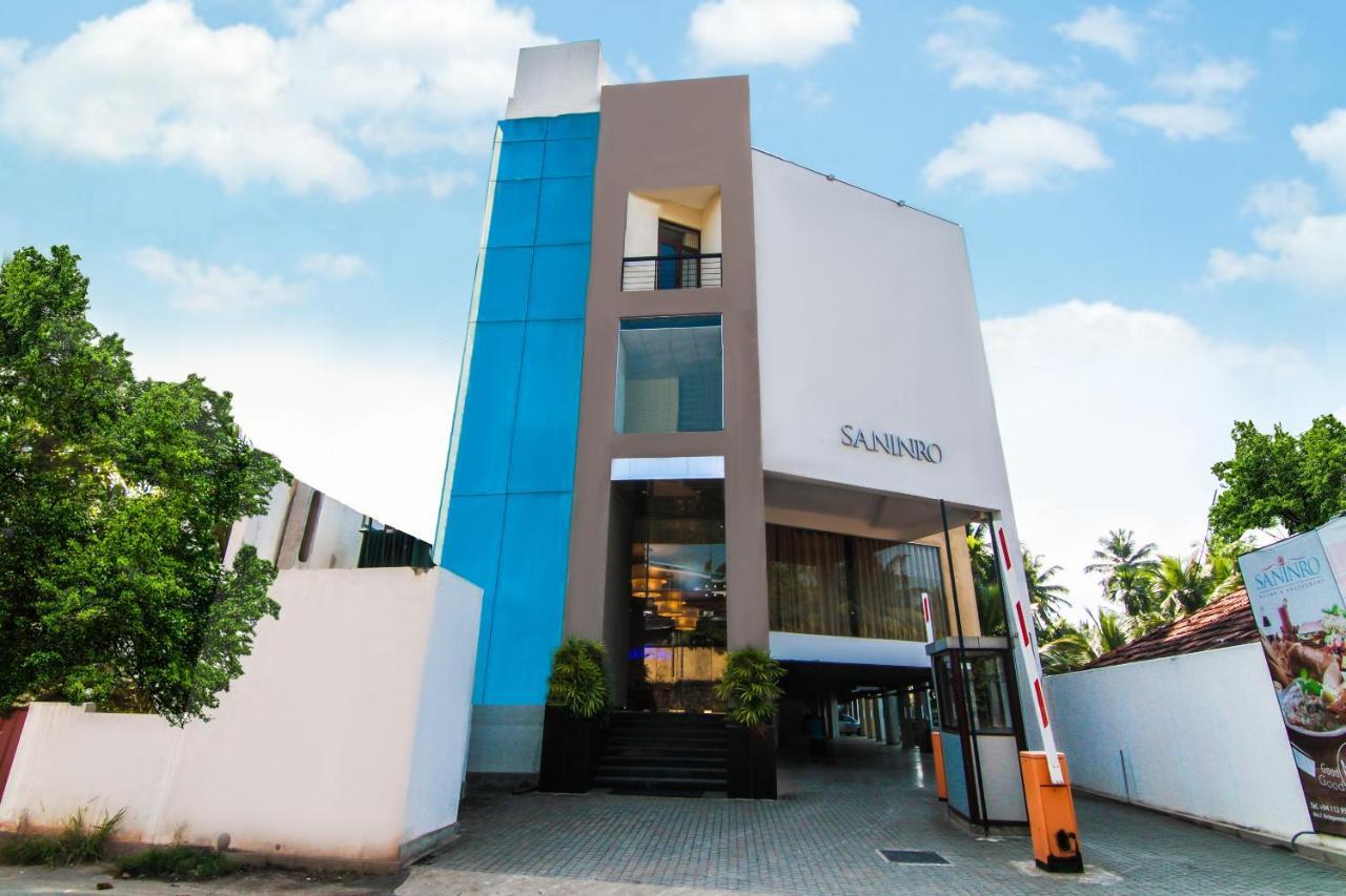 Saninro Hotel - Ragama Luaran gambar